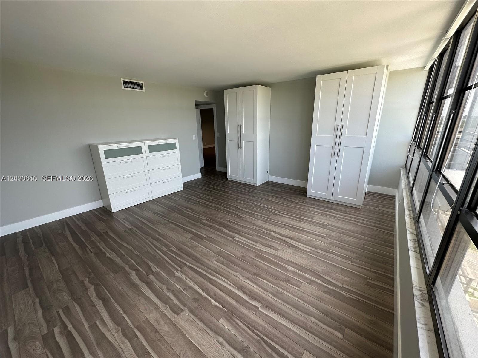 OLYMPUS CONDO PHASE · #705 in Hallandale Beach - Photo 10