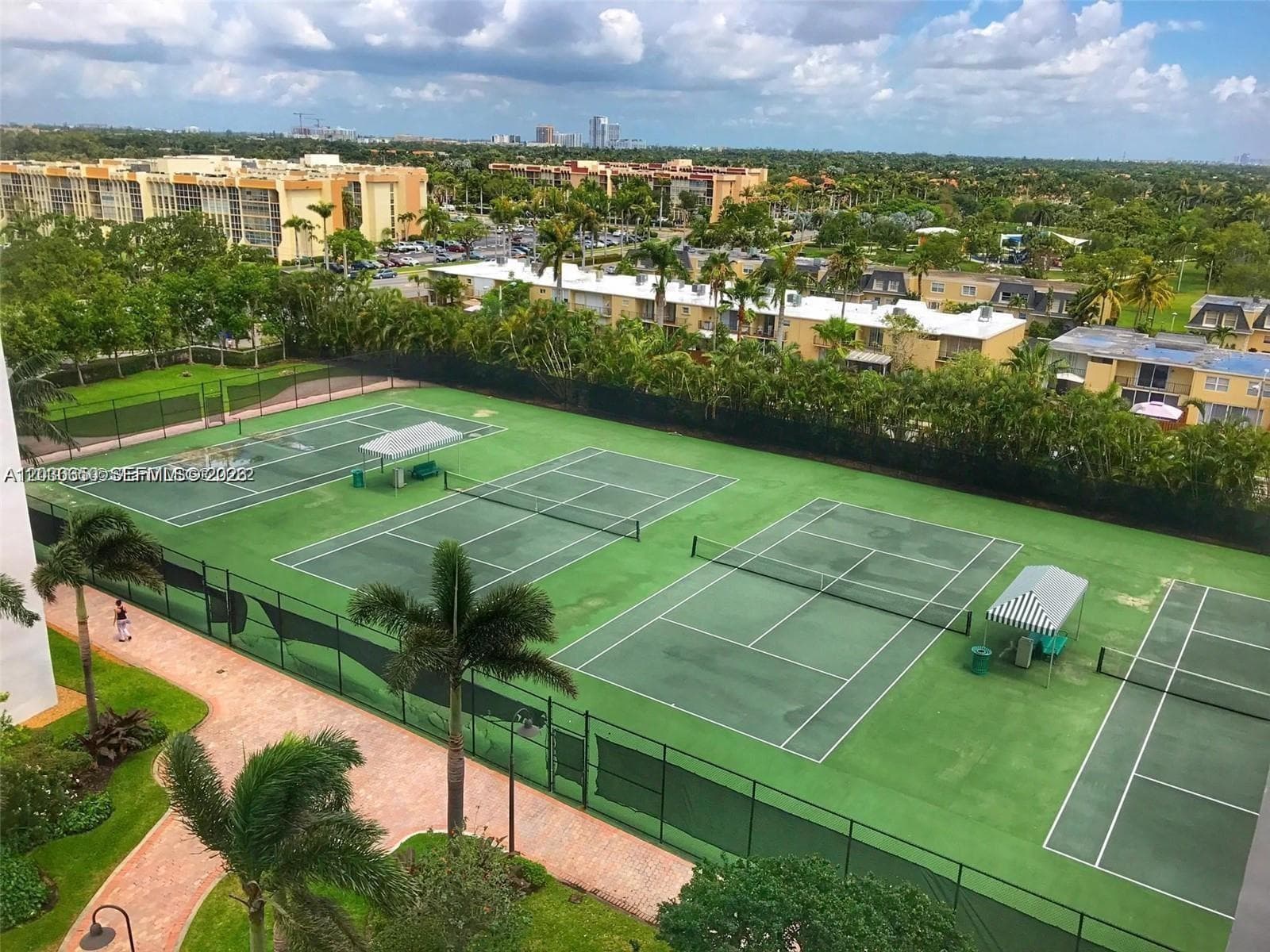 OLYMPUS CONDO PHASE · #705 in Hallandale Beach - Photo 29
