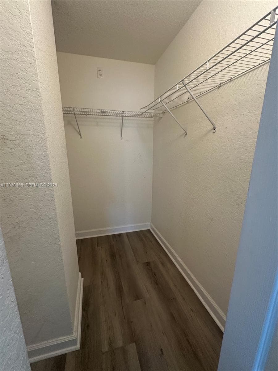 2330 SE 10th St #2330 photo 13