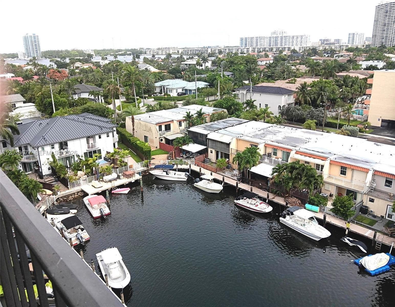 Coral Isle West Condo · #908 in North Miami Beach - Photo 20