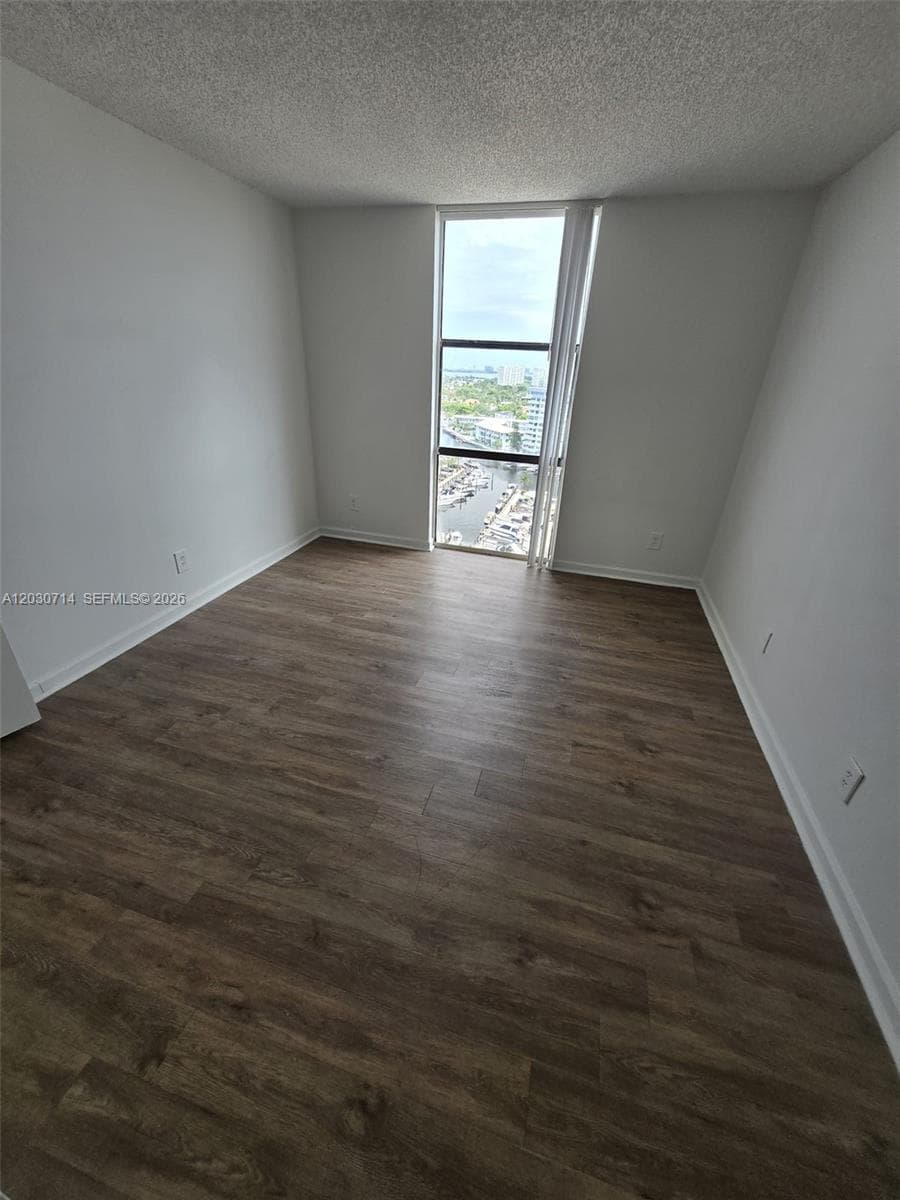 SAILBOAT CAY CONDO · #1408 in North Miami - Photo 6