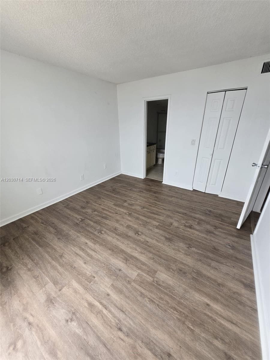 SAILBOAT CAY CONDO · #1408 in North Miami - Photo 4