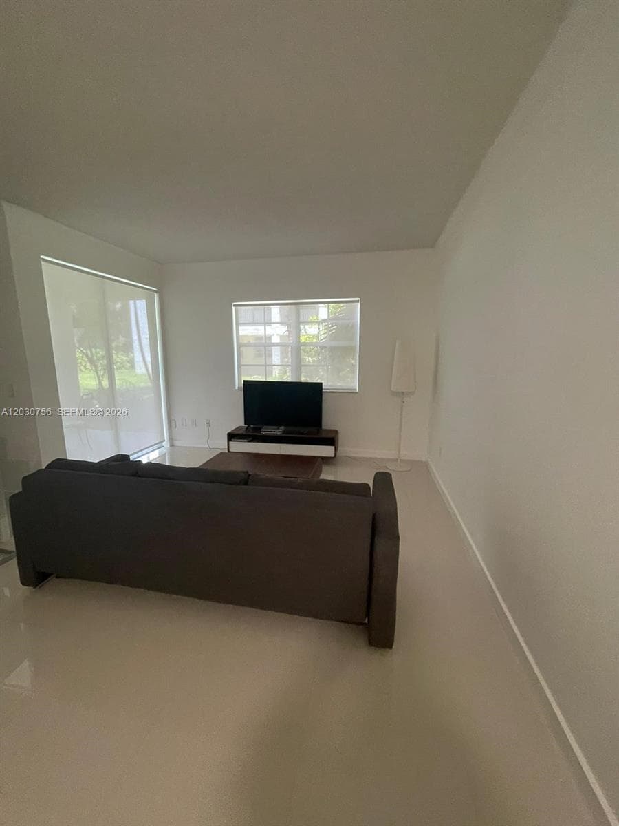 VILLAGE BY THE BAY CONDO · #12114 in Aventura - Photo 2