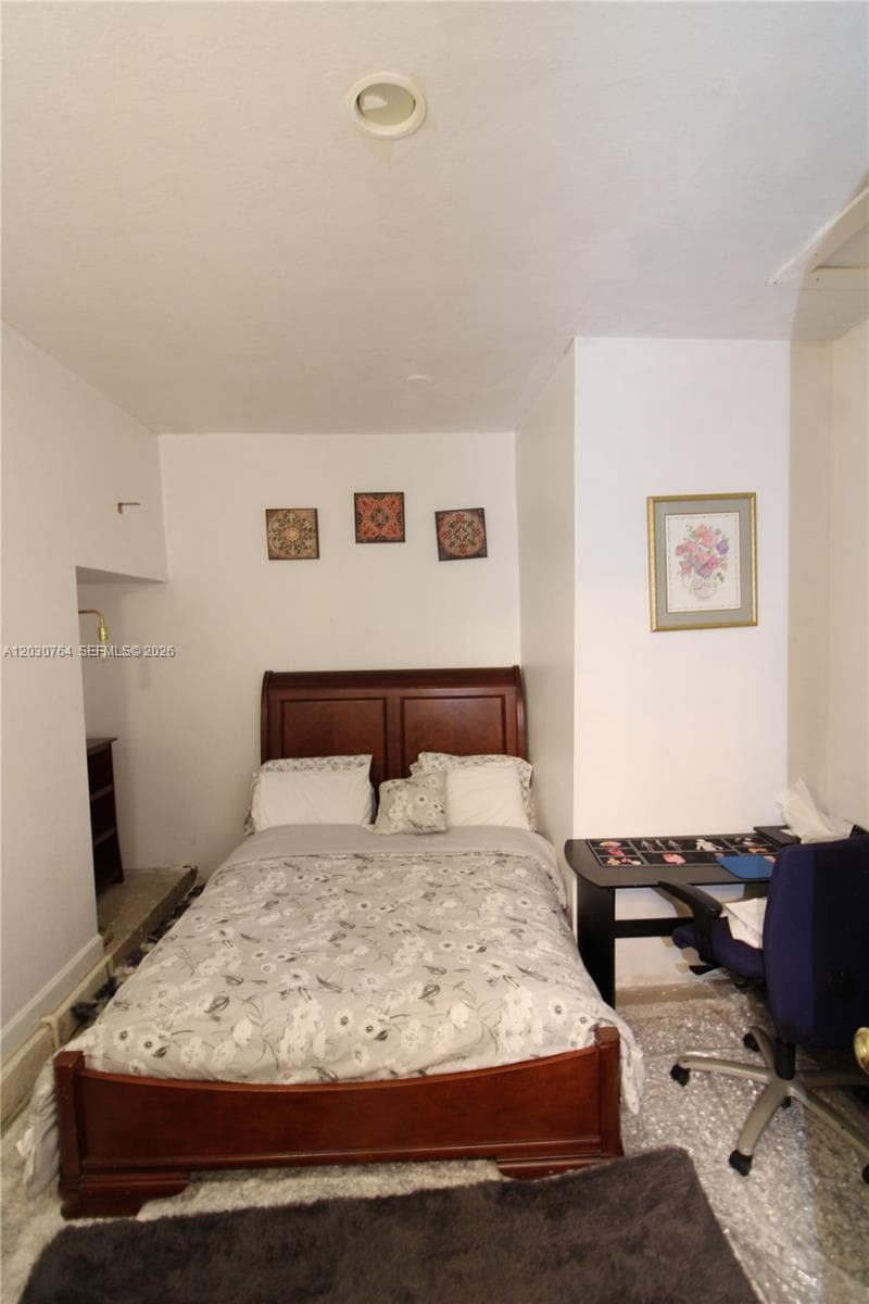 3698 SE 2nd Dr photo 38
