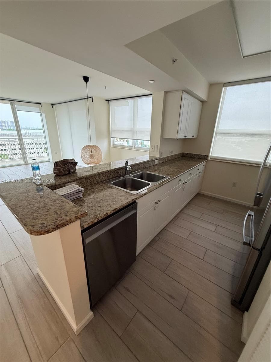 TURNBERRY ON THE GREEN CO · #809 in Aventura - Photo 2