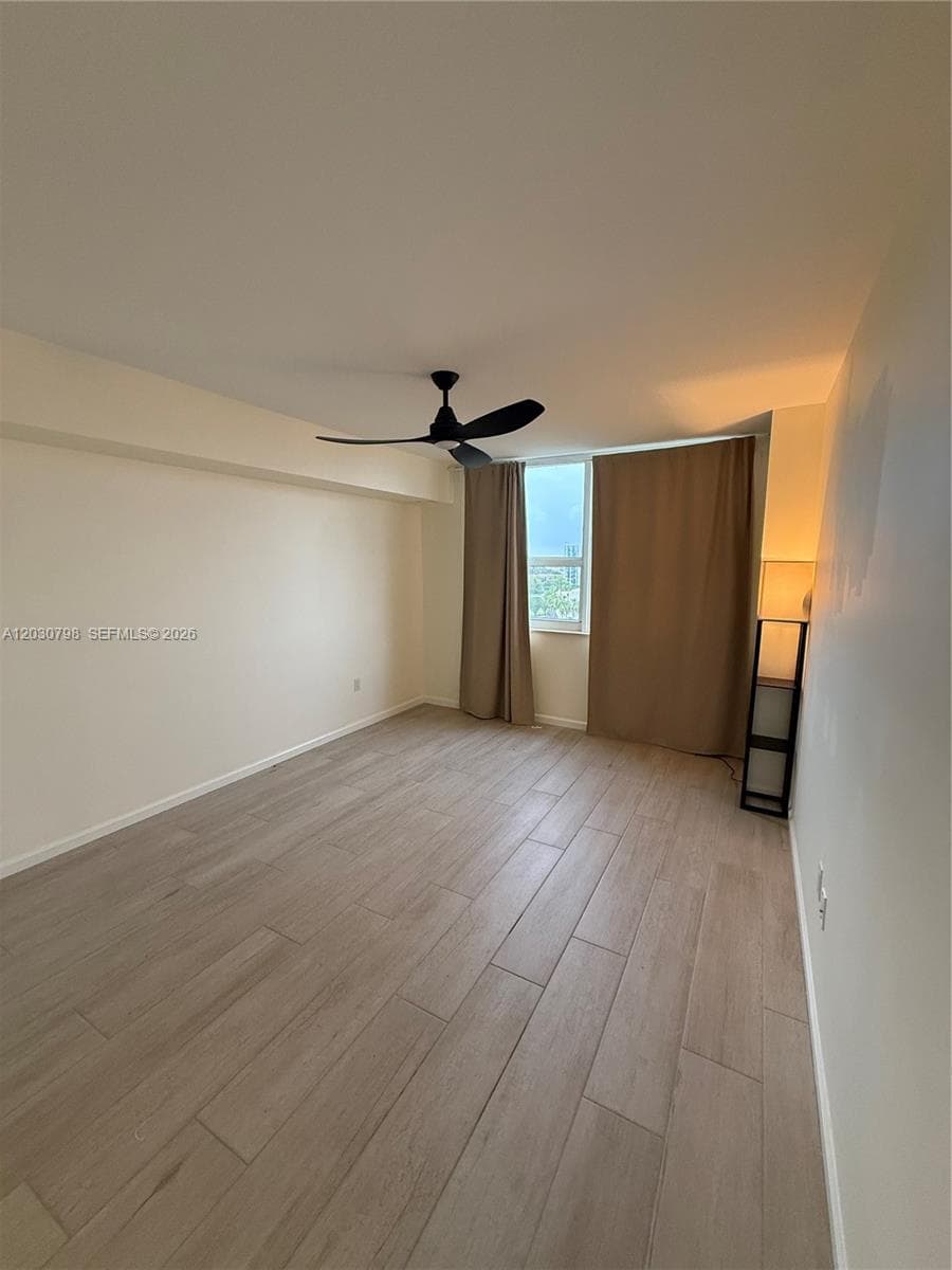 TURNBERRY ON THE GREEN CO · #809 in Aventura - Photo 6