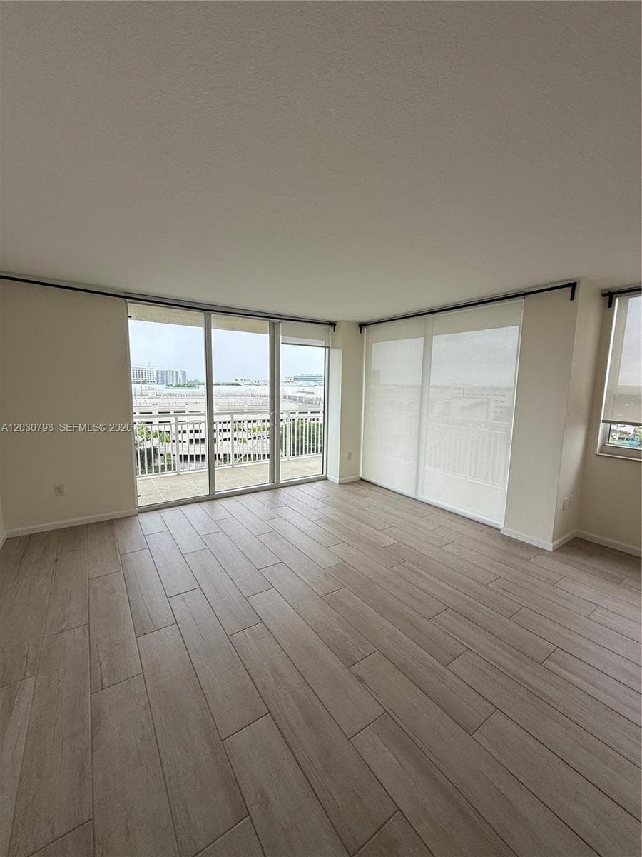 TURNBERRY ON THE GREEN CO · #809 in Aventura - Photo 4