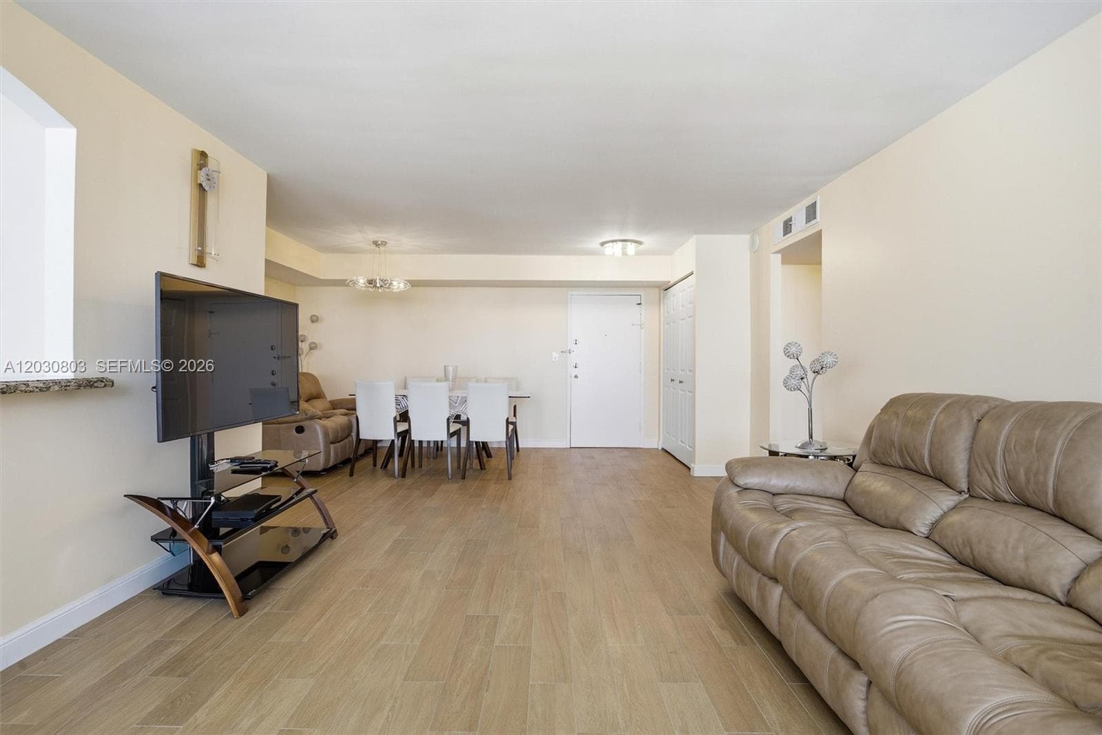 WINSTON TOWERS · #901 in Sunny Isles Beach - Photo 12