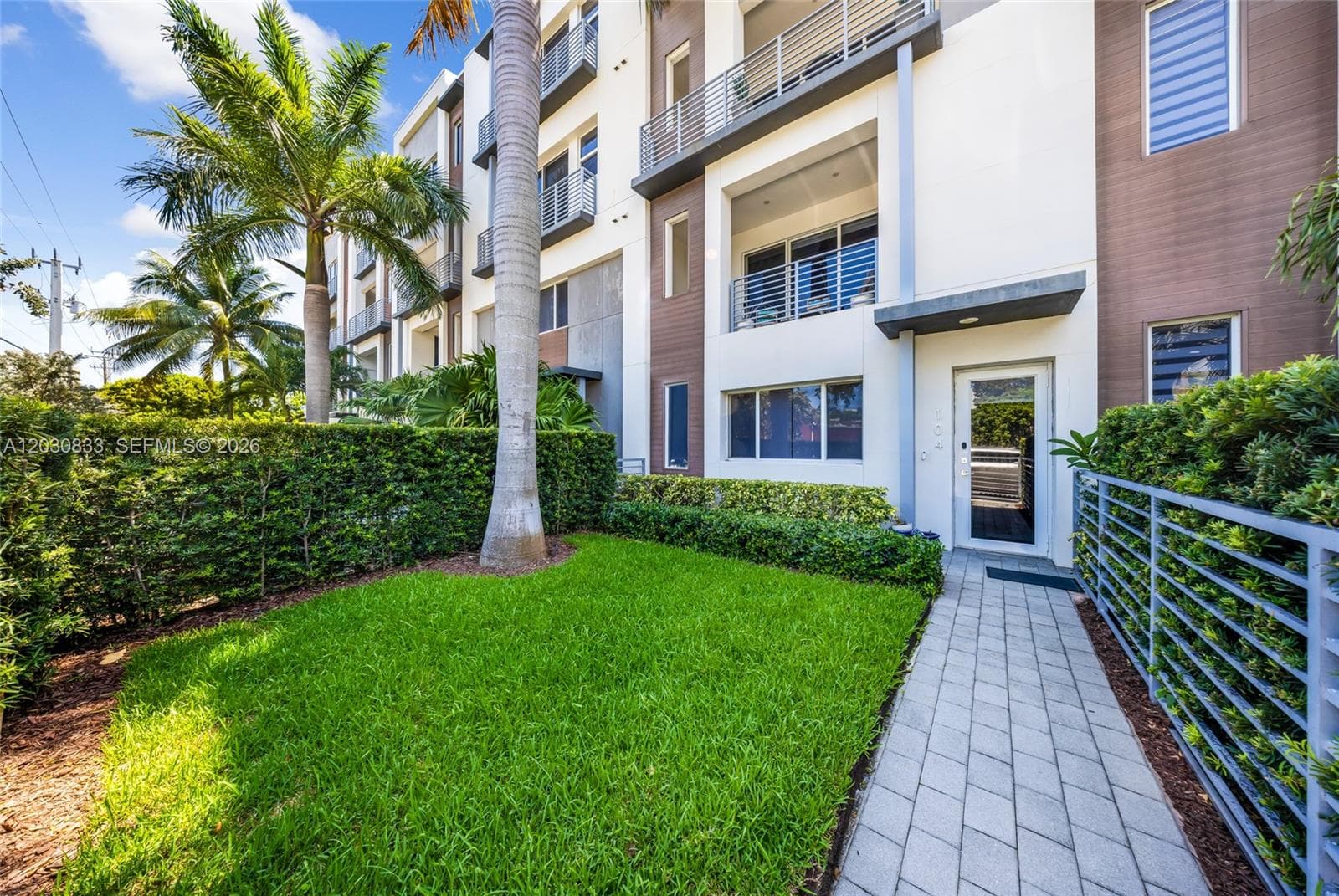 GALLERIA LOFTS CONDO · #104 in Fort Lauderdale - Photo 21