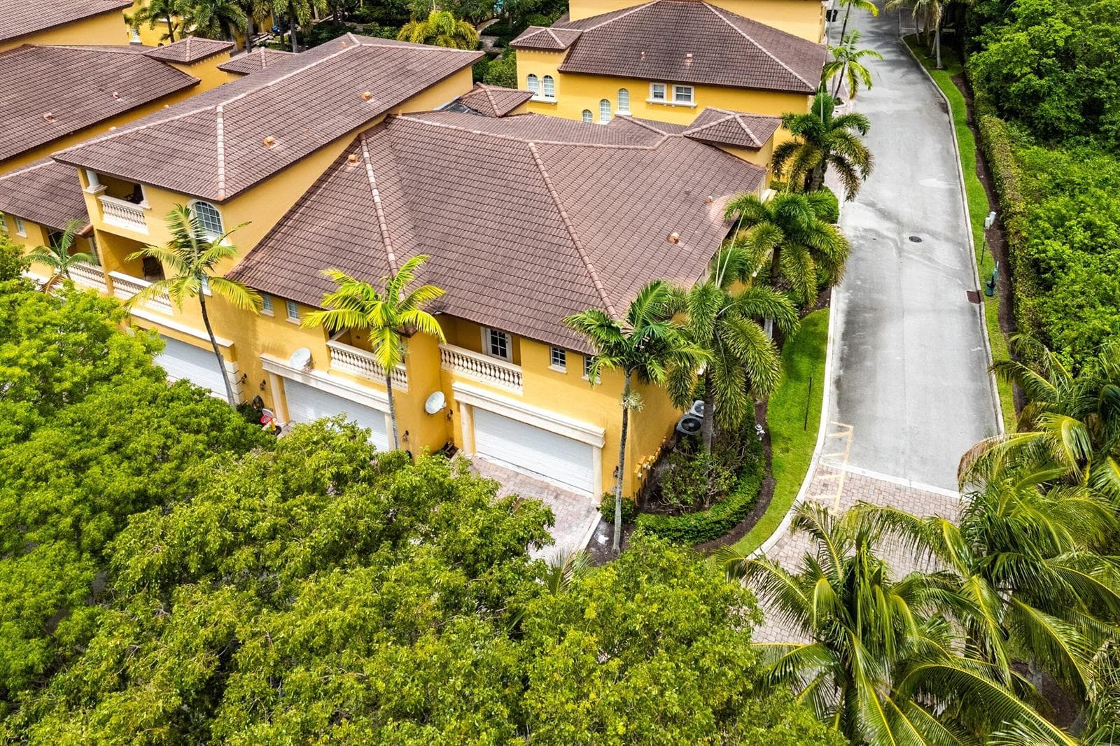 038-210Northeast69thCircle-BocaRaton-FL-