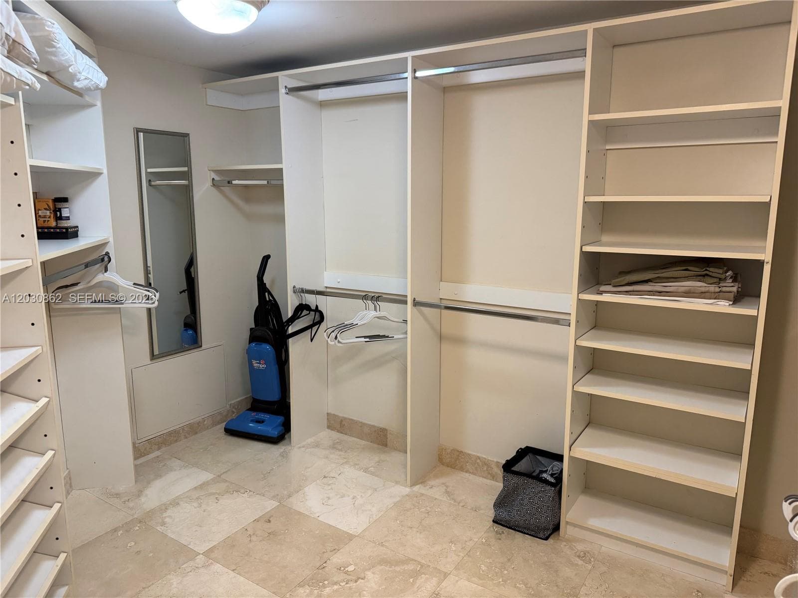 7000 ISL BLVD WILLIAMS IS · #2403 in Aventura - Photo 11