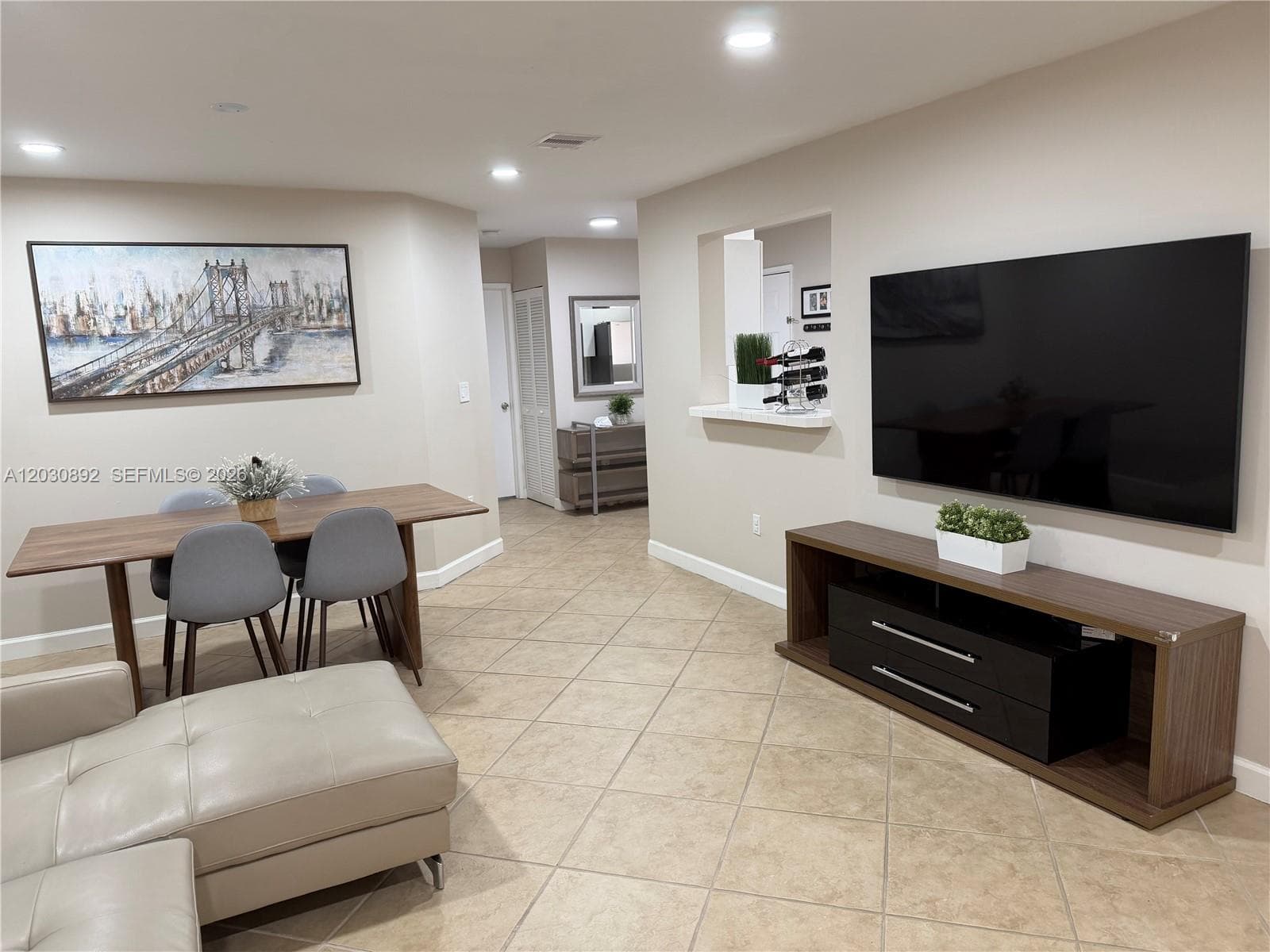 VILLA DORAL · #202 in Doral - Photo 11