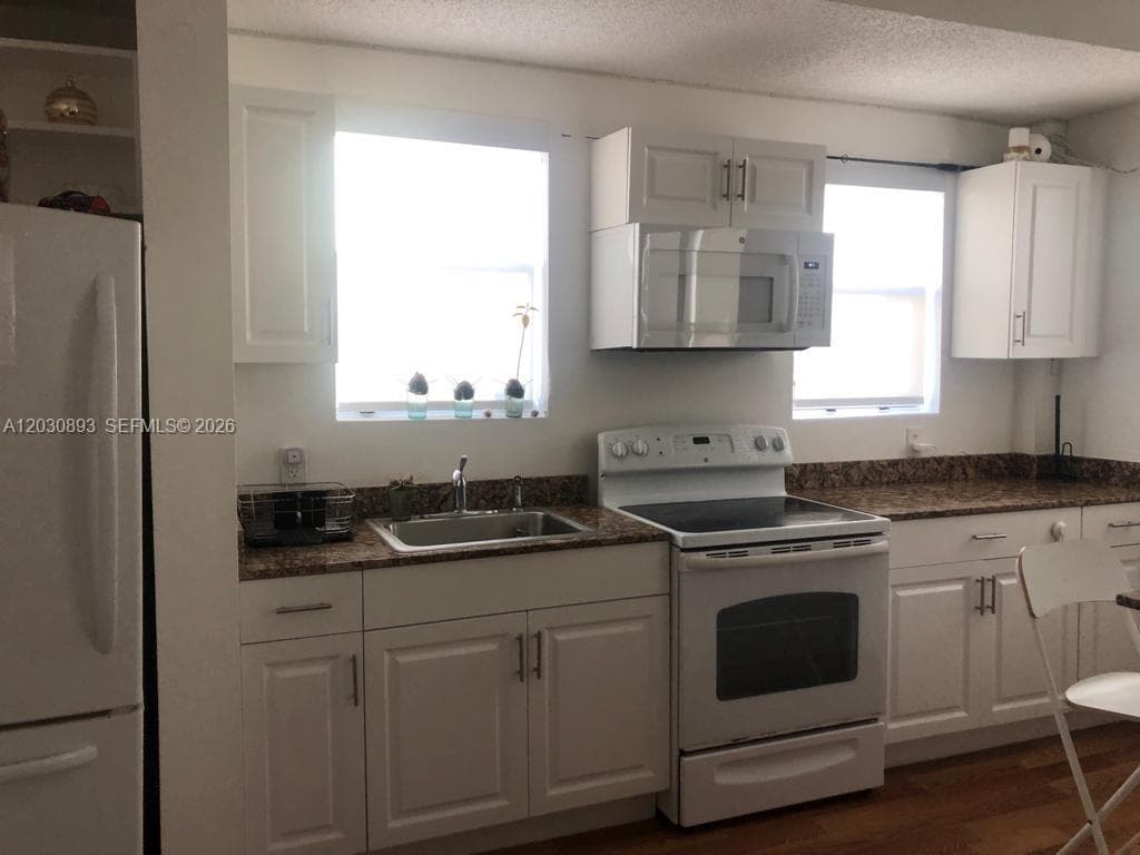 THE SHERIDAN CONDO · #103 in Miami Beach - Photo 5