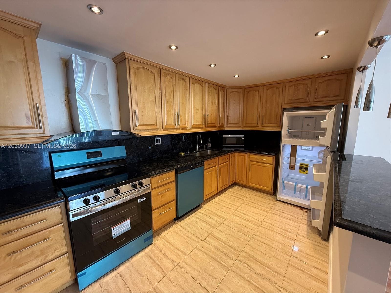 OCEANVIEW BUILDING B COND · #PH-11 in Sunny Isles Beach - Photo 6