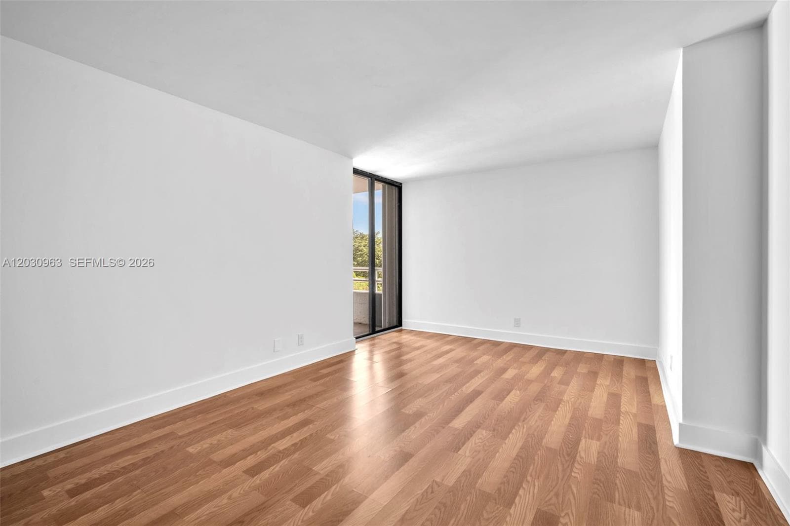 DELVISTA · #421 in Aventura - Photo 12