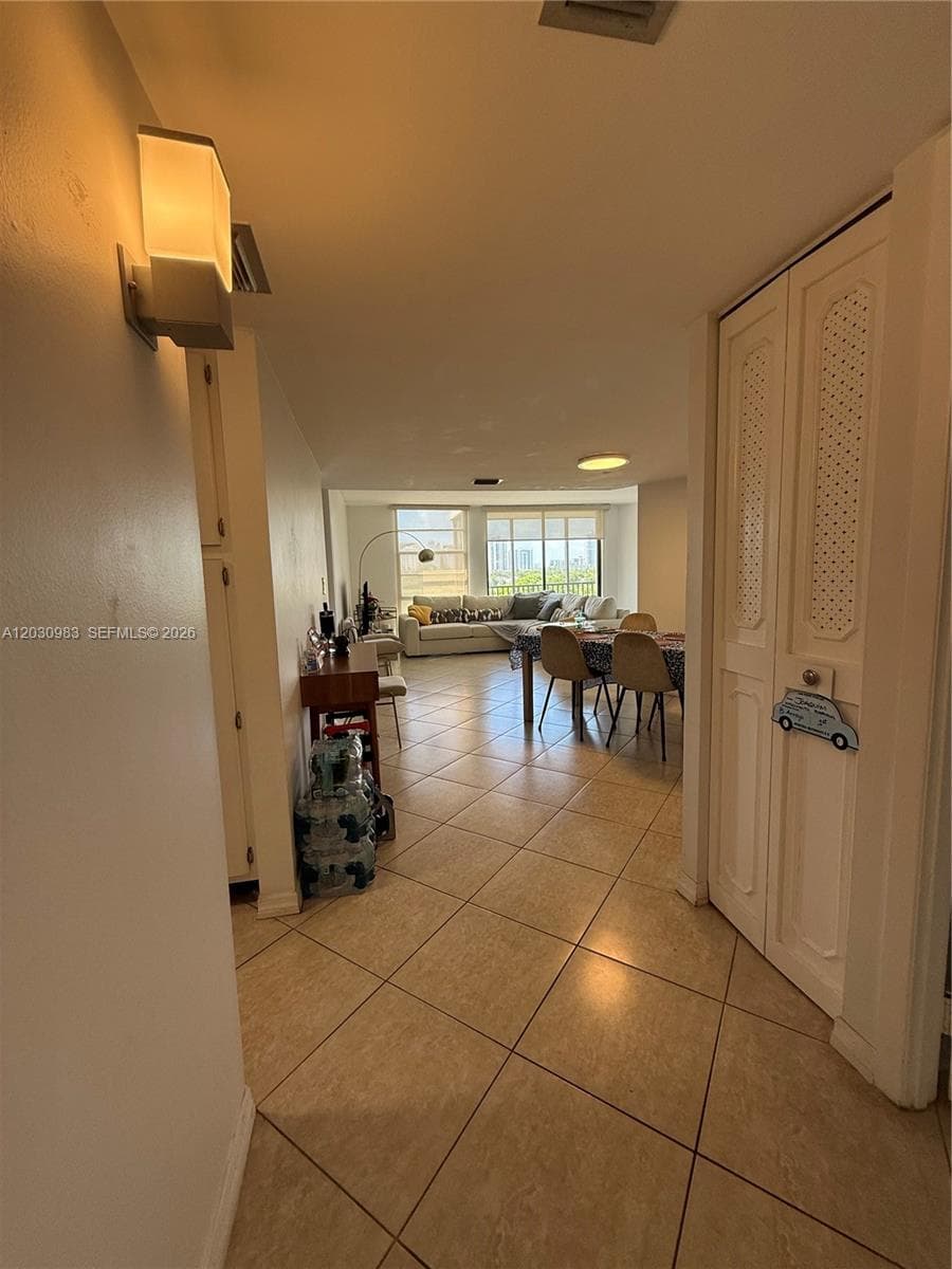 Ensenada II · #608 in Aventura - Photo 13