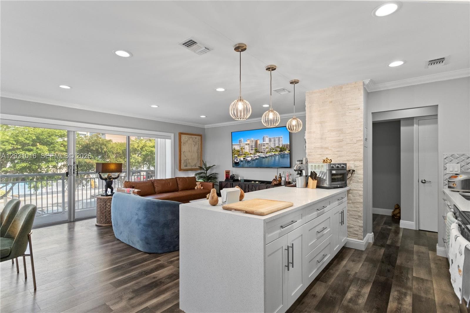Golden Isles Towers · #23B in Hallandale Beach - Photo 9