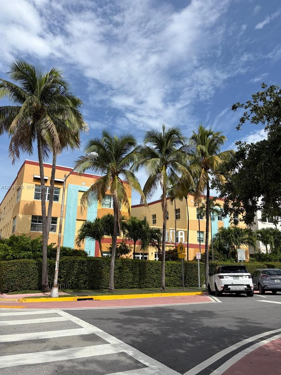 THE HABANA CONDO · #311 in Miami Beach - Photo 1