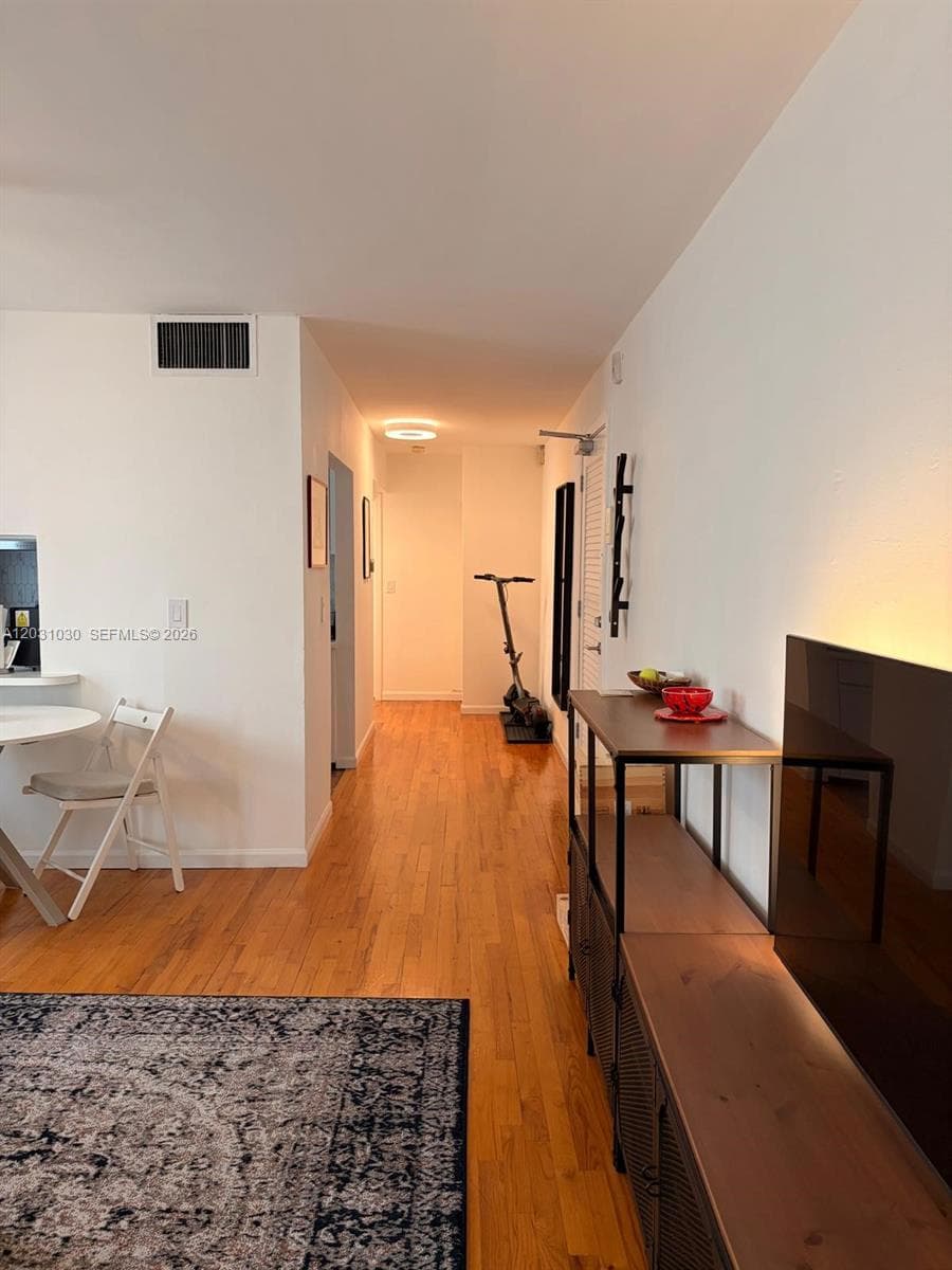 THE HABANA CONDO · #311 in Miami Beach - Photo 8
