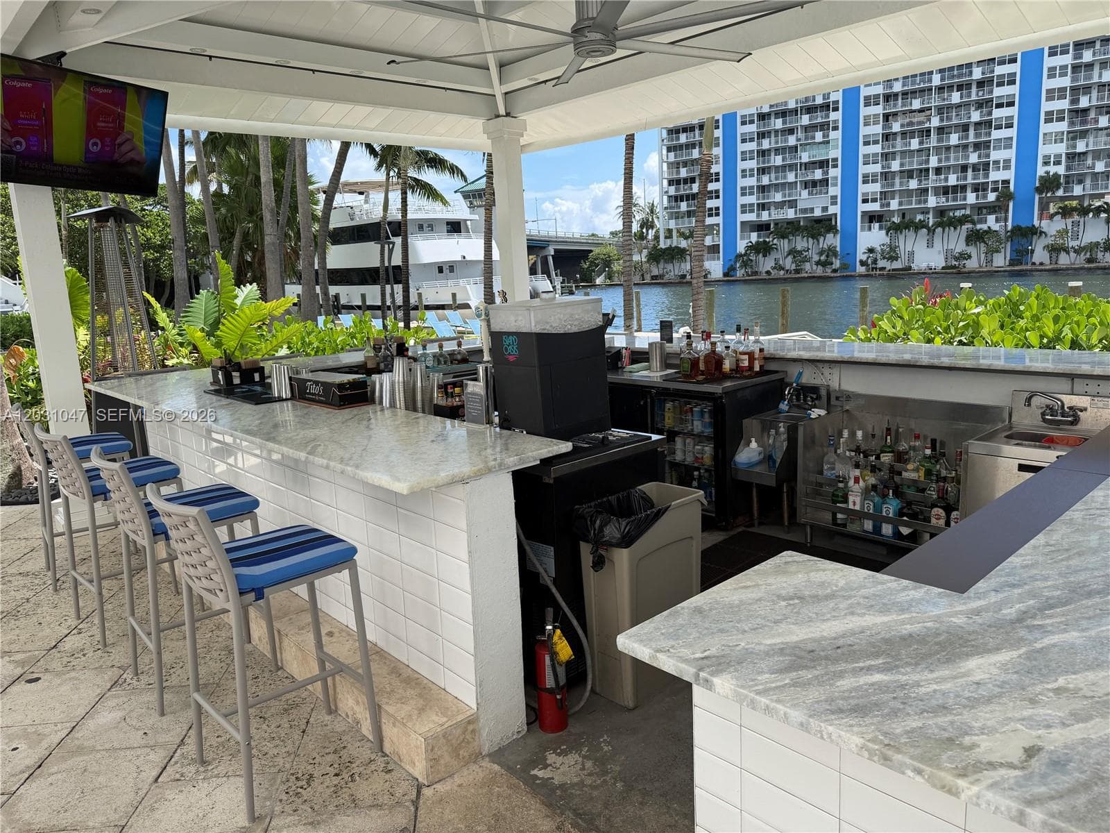 GALLERY ONE · #1132 in Fort Lauderdale - Photo 42