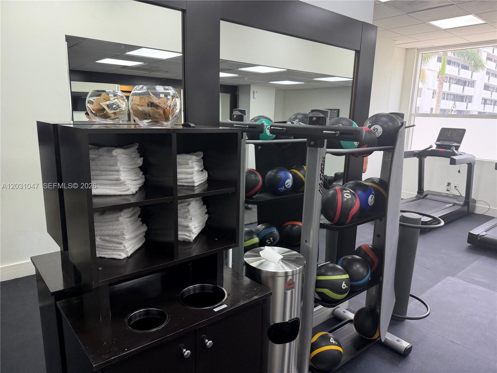 GALLERY ONE · #1132 in Fort Lauderdale - Photo 36
