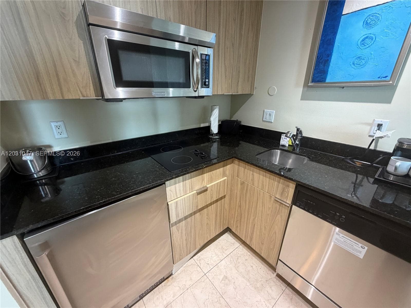 GALLERY ONE · #1132 in Fort Lauderdale - Photo 5