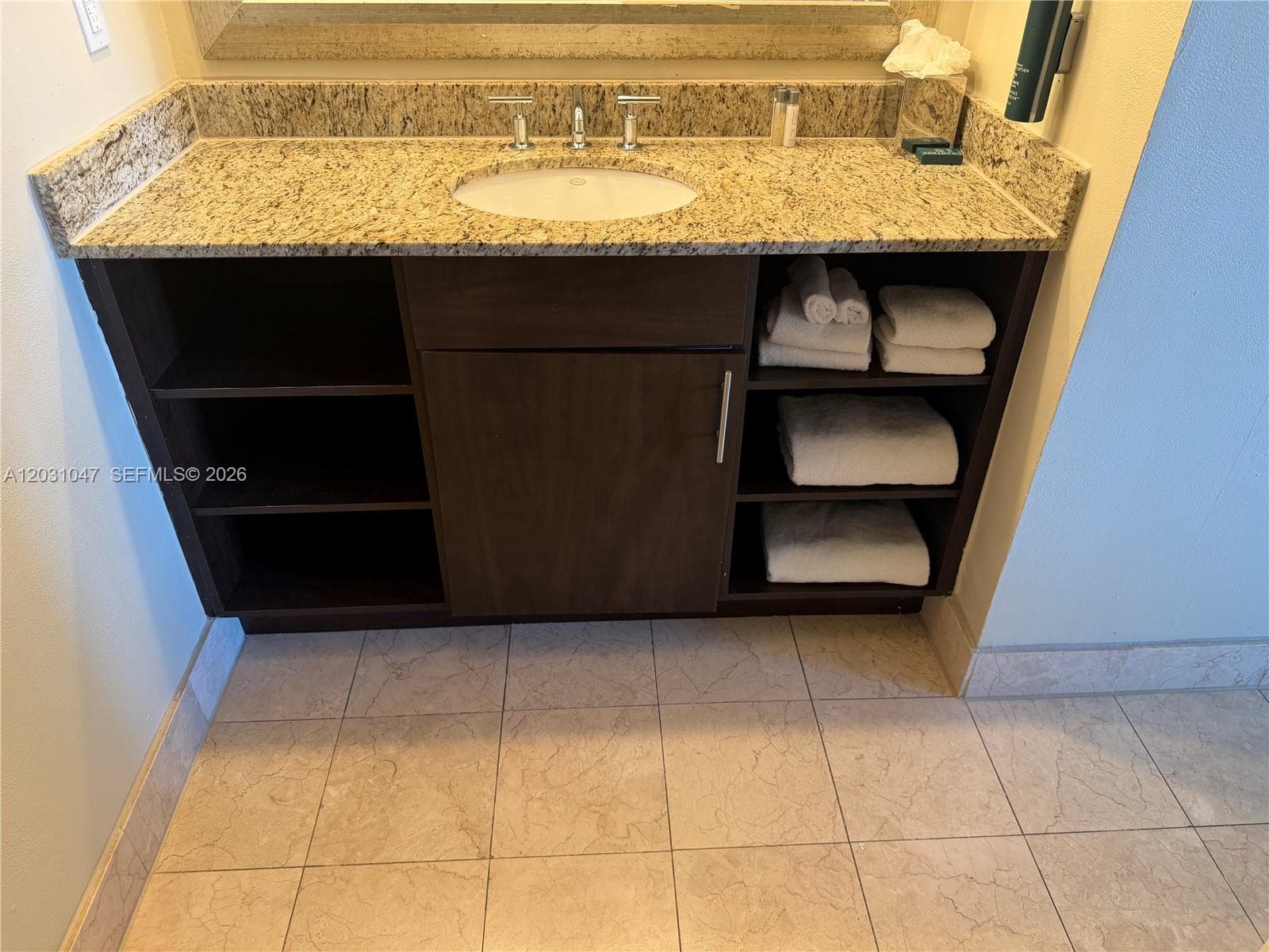 GALLERY ONE · #1132 in Fort Lauderdale - Photo 20