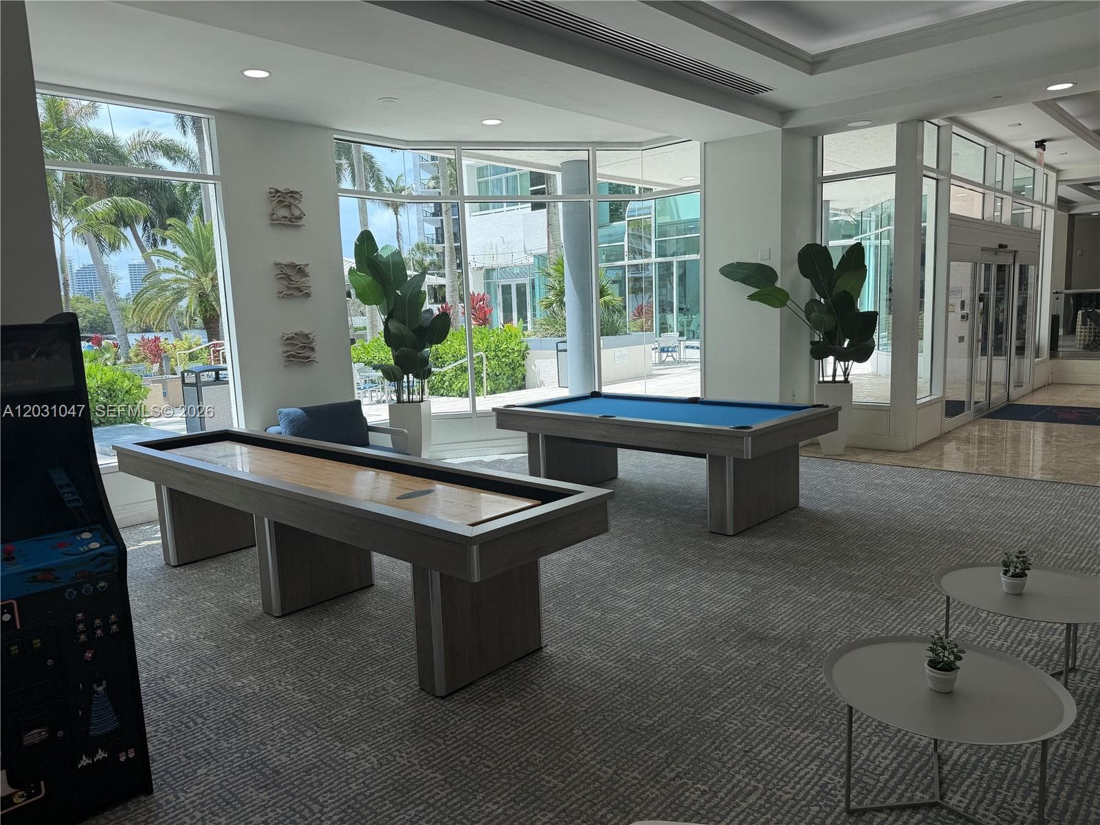 GALLERY ONE · #1132 in Fort Lauderdale - Photo 34