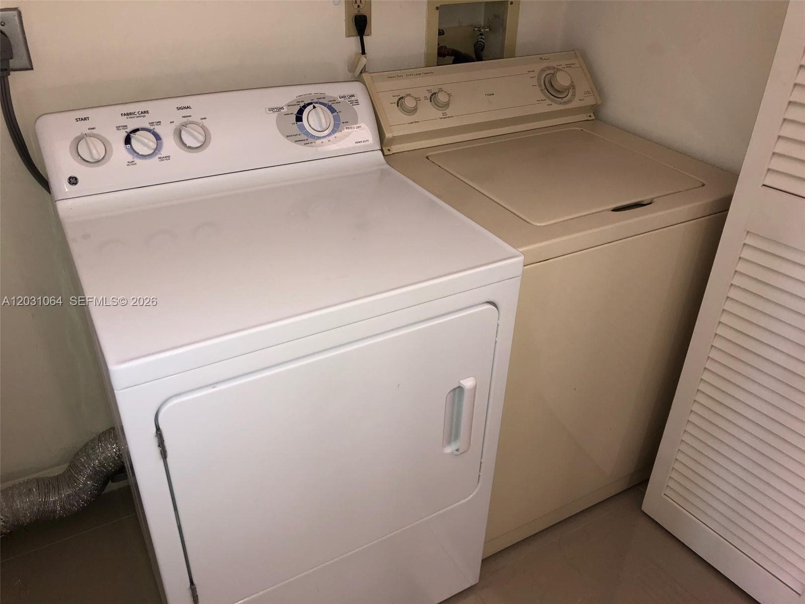 9082 SW 112 PL photo 13