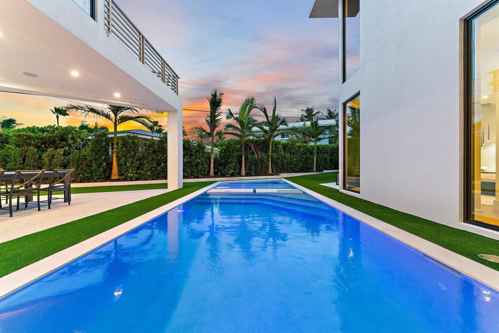 045-390JupiterLn-JunoBeach-SMALL