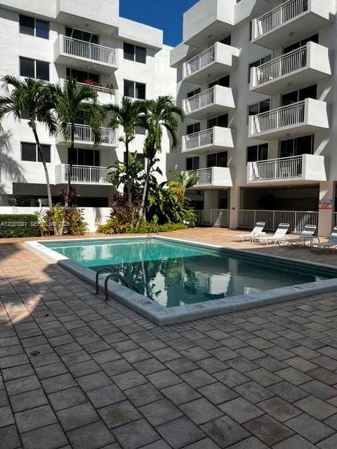 WEST BAY GARDENS CONDO · #218 in Miami Beach - Photo 1