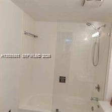WEST BAY GARDENS CONDO · #218 in Miami Beach - Photo 14