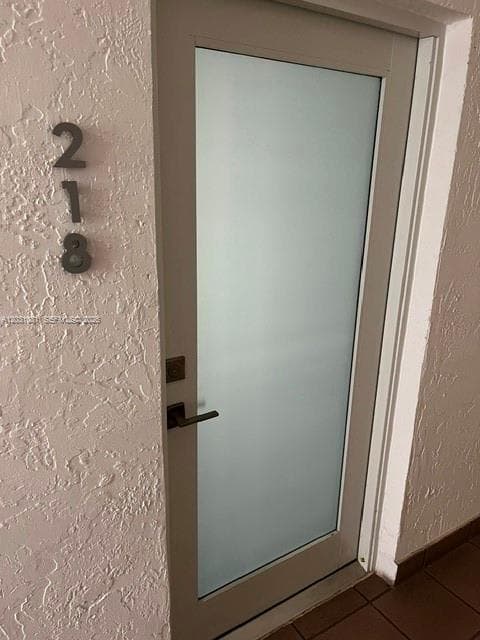 WEST BAY GARDENS CONDO · #218 in Miami Beach - Photo 21