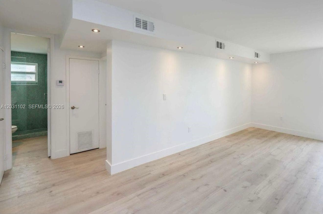 JEFFERSON MANOR · #3A in Miami Beach - Photo 12