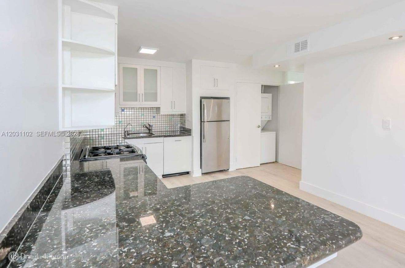 JEFFERSON MANOR · #3A in Miami Beach - Photo 7