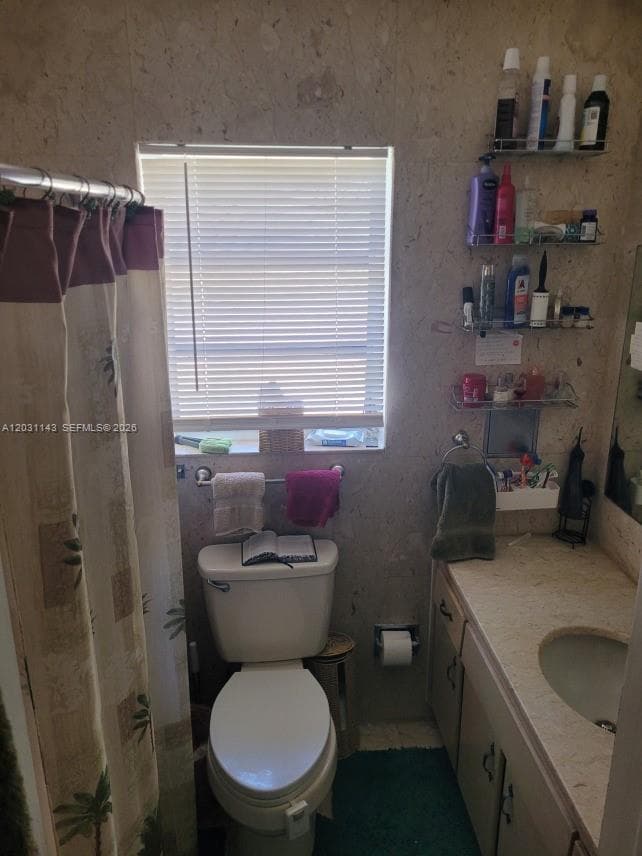 270 SE 1st Ter photo 11