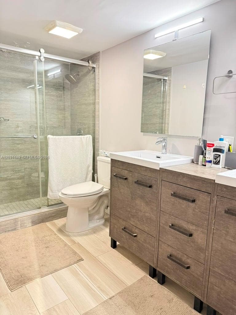 Arlen house east condo · #912 in Sunny Isles Beach - Photo 12