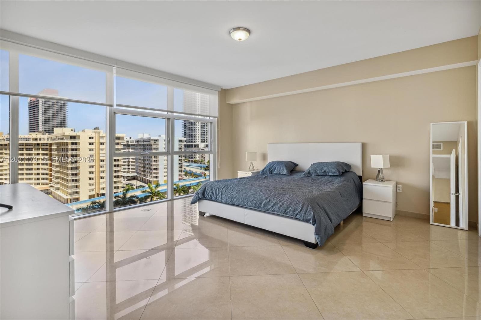 BEACH CLUB TWO CONDO · #907 in Hallandale Beach - Photo 11