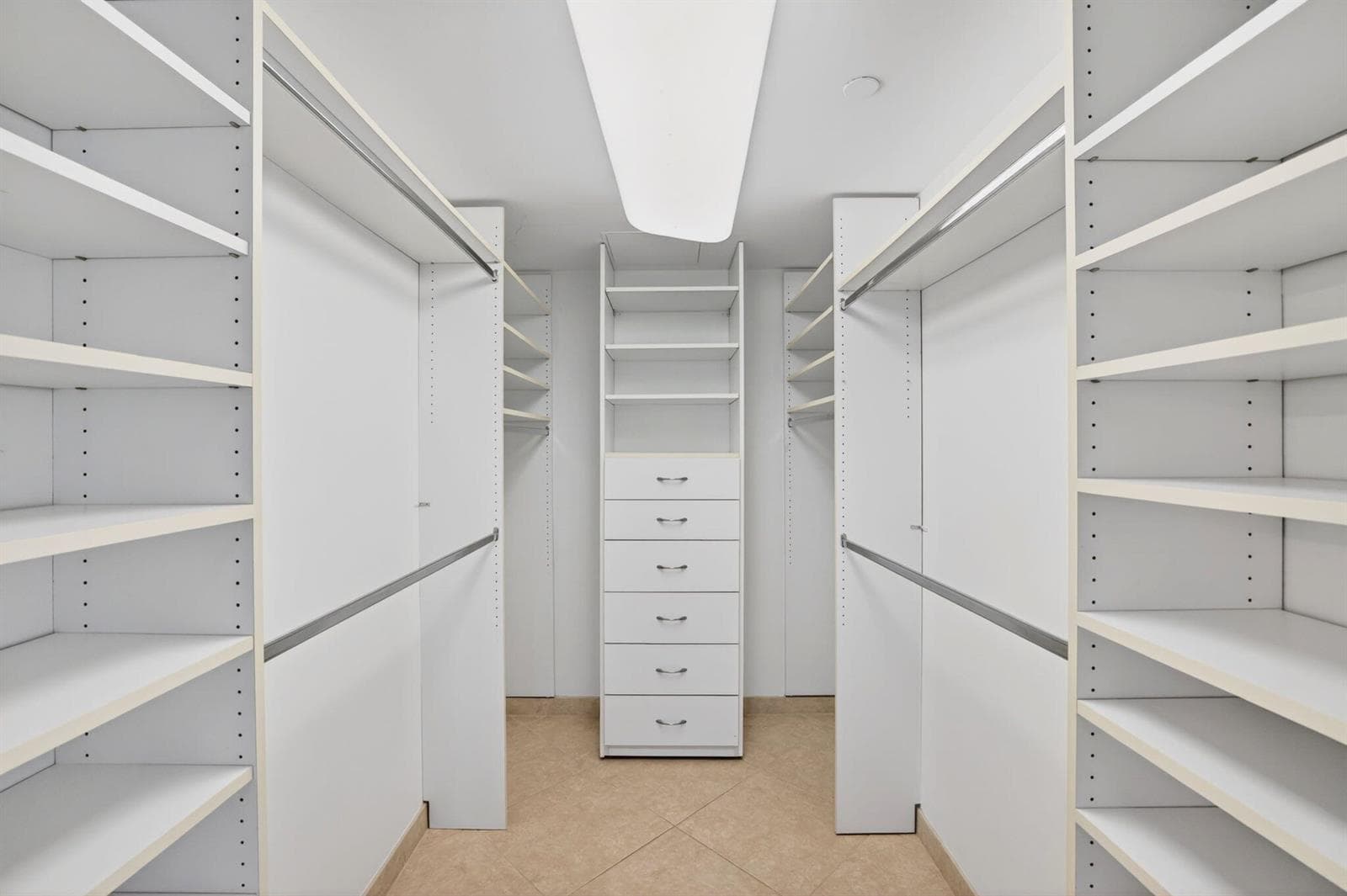 42-web-or-mls-699A4750
