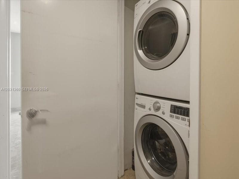 BEACH CLUB THREE CONDO · #3101 in Hallandale Beach - Photo 17