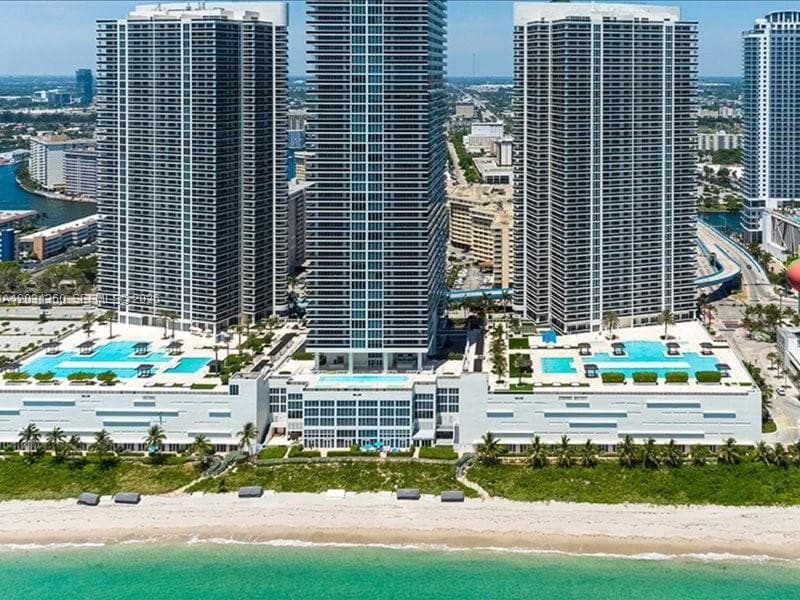BEACH CLUB THREE CONDO · #3101 in Hallandale Beach - Photo 1