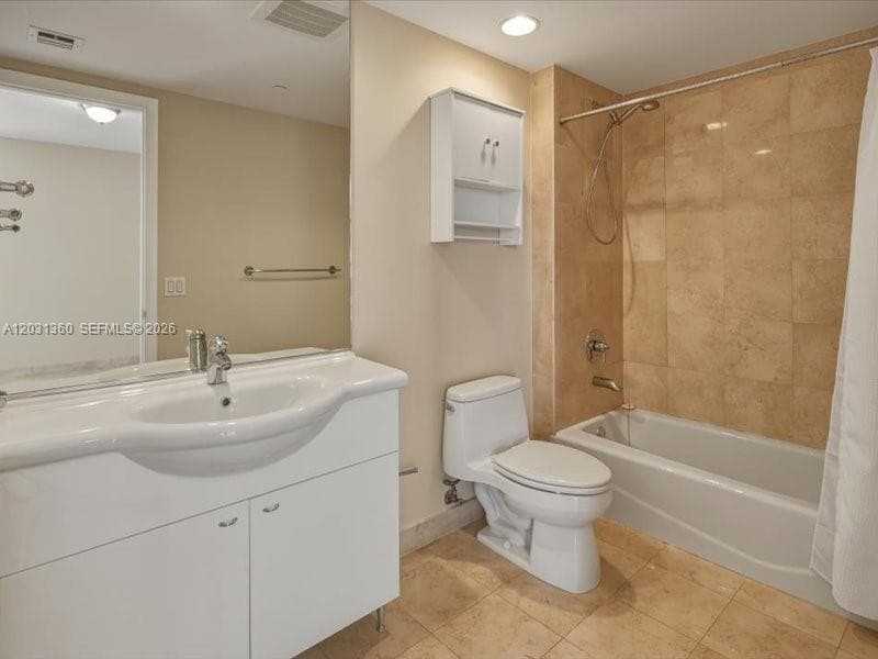 BEACH CLUB THREE CONDO · #3101 in Hallandale Beach - Photo 21