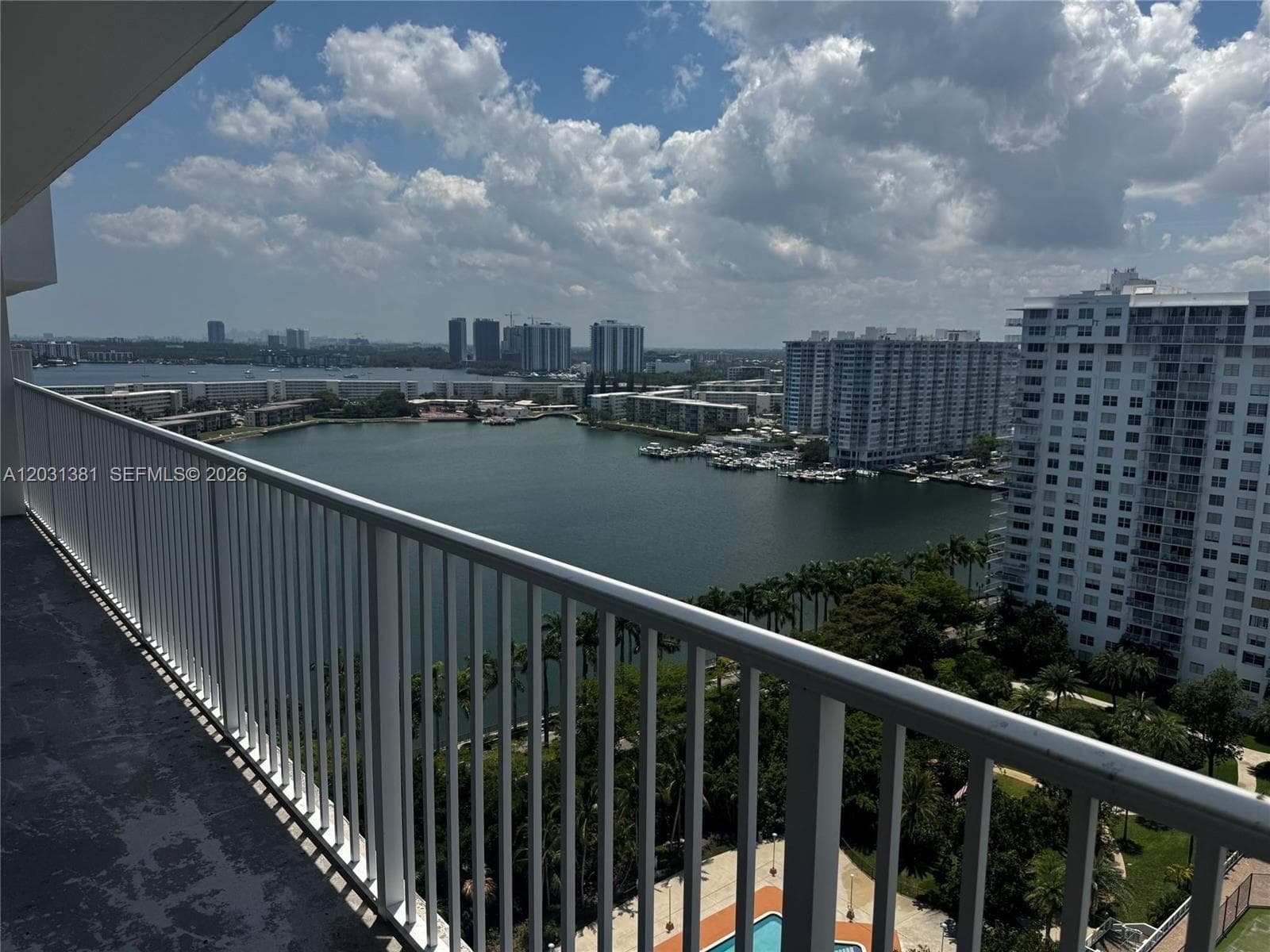 ADMIRALS PORT CONDO WEST · #2004E in Aventura - Photo 1