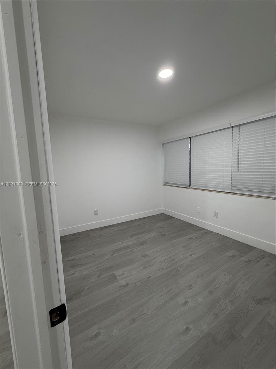 Seaway at The Surf Club · #7 in Surfside - Photo 3