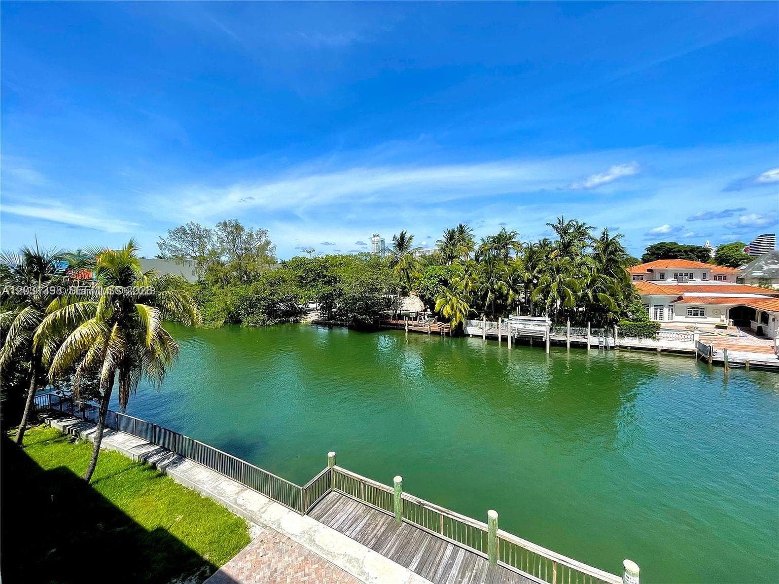 CASTILLE CONDO · #35 in Miami Beach - Photo 12