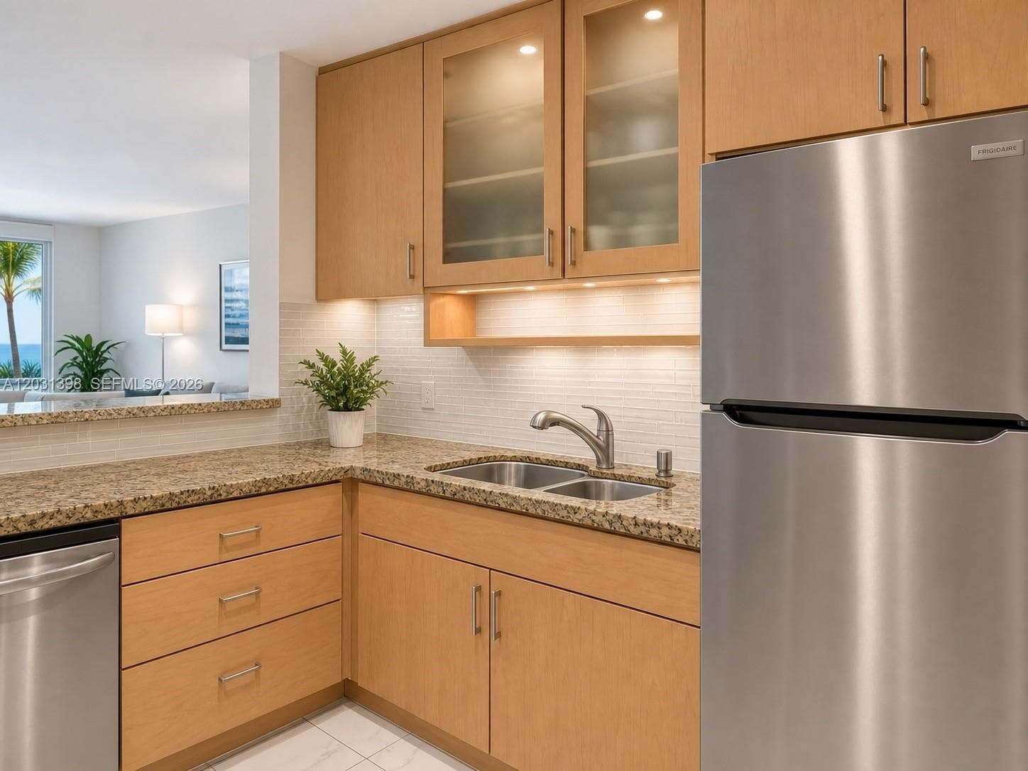 CASTILLE CONDO · #35 in Miami Beach - Photo 4