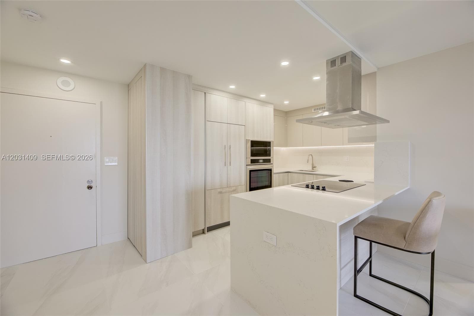 OLYMPUS CONDO PHASE · #403 in Hallandale Beach - Photo 2