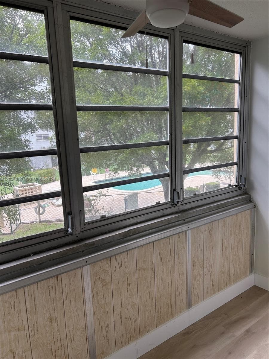 MEADOWBROOK TOWERS CONDO · #203 in Hallandale Beach - Photo 11