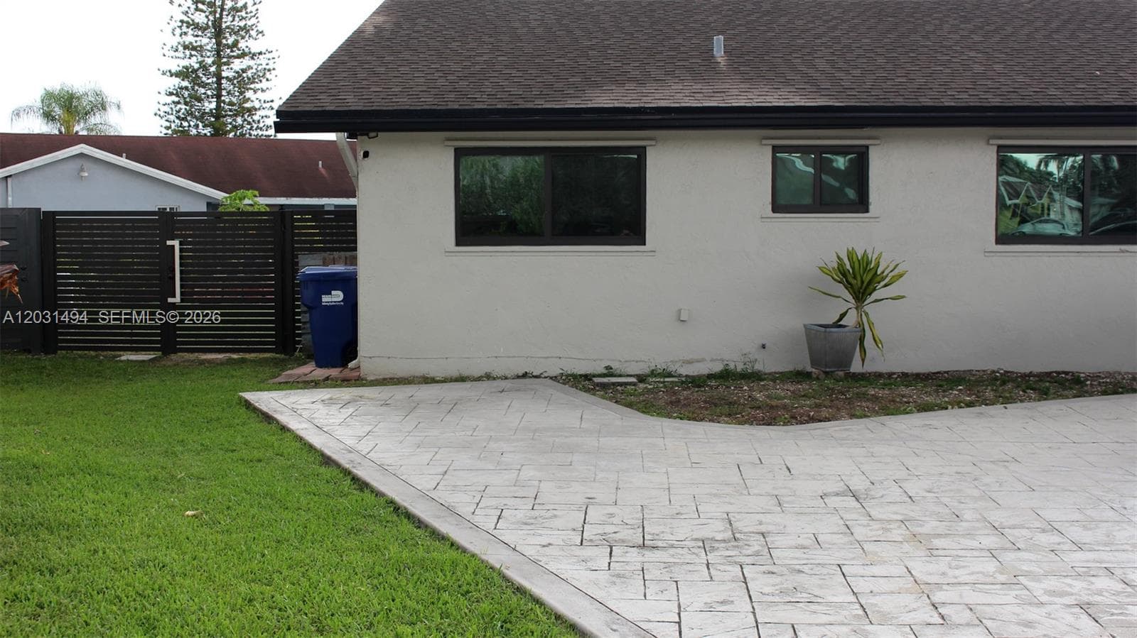 14680 SW 107th Ter photo 2
