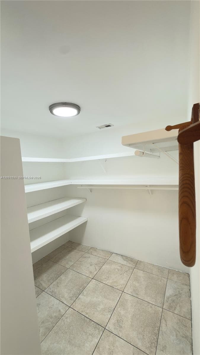 EASTERN SHORES WHITE HOUS · #805 in North Miami Beach - Photo 17